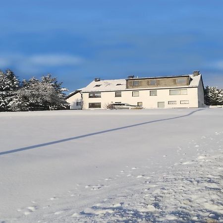 Beautiful Holiday Home Ideal For Hikers Kleinlangenfeld المظهر الخارجي الصورة