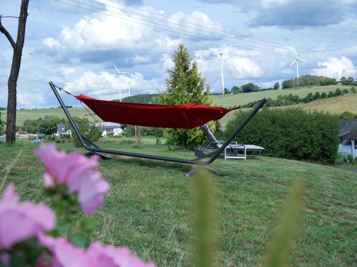 Beautiful Holiday Home Ideal For Hikers Kleinlangenfeld المظهر الخارجي الصورة