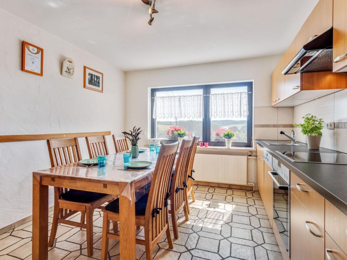 Beautiful Holiday Home Ideal For Hikers Kleinlangenfeld المظهر الخارجي الصورة