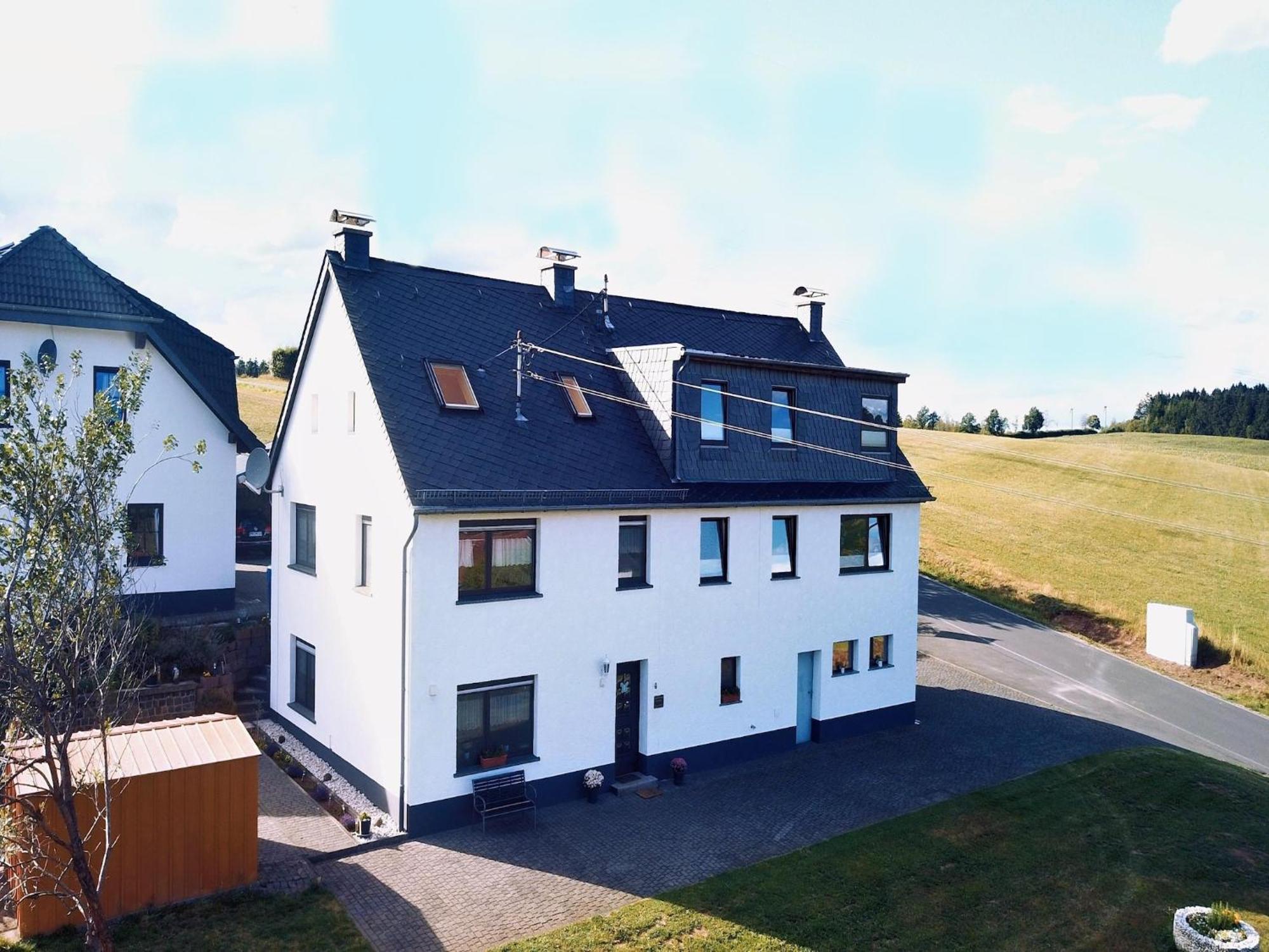 Beautiful Holiday Home Ideal For Hikers Kleinlangenfeld المظهر الخارجي الصورة